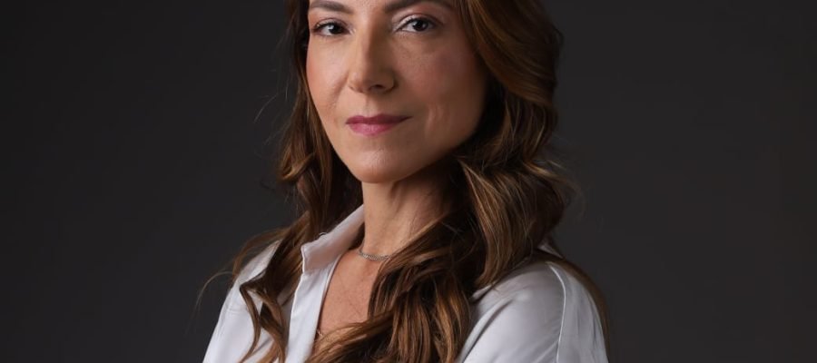Enquanto muitos pagam imposto, ela ensina a pagar certo: a mulher por trás de milhões em economia tributária no país
