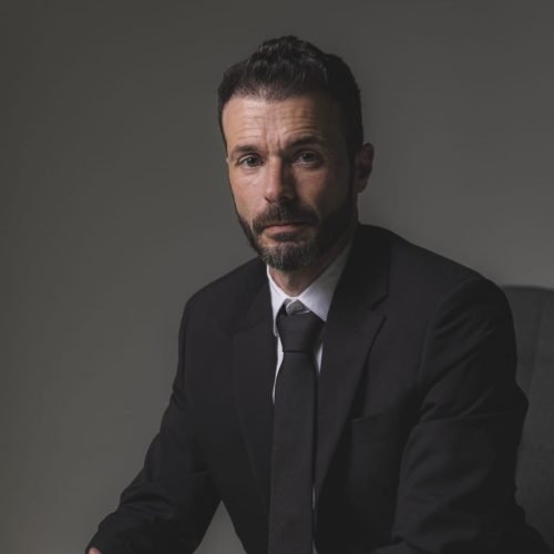 De Corretor a Referência: A Construção de uma Marca Pessoal no Mercado Imobiliário